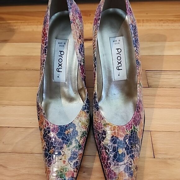 ￼ Women’s Made In Spain Shoes By Proxy/size 8 medium/Pump Style Floral - Picture 5 of 9